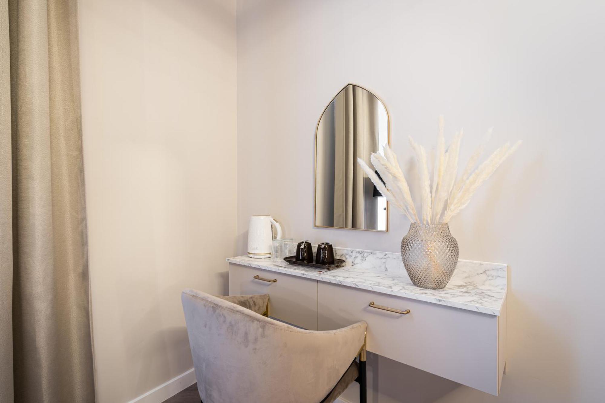 Timeless Boutique Suites By Bqa Budapeşte Dış mekan fotoğraf